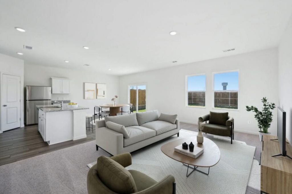 5309 Cottage Landing Drive Photo 5