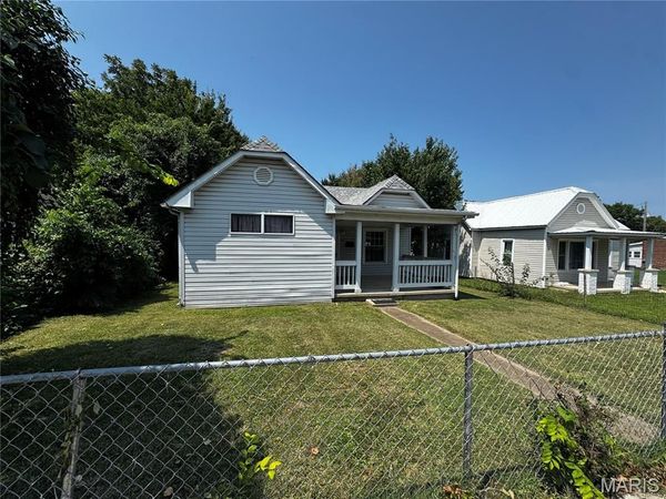 405 N Desloge Drive , Desloge, MO 63601