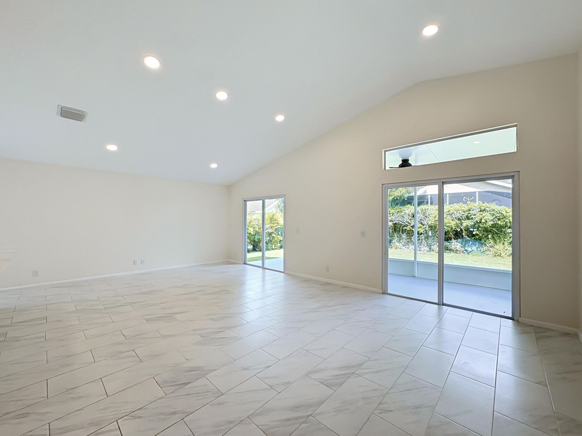 8914 SW Bonneville Drive, Stuart, FL 34997 Photo