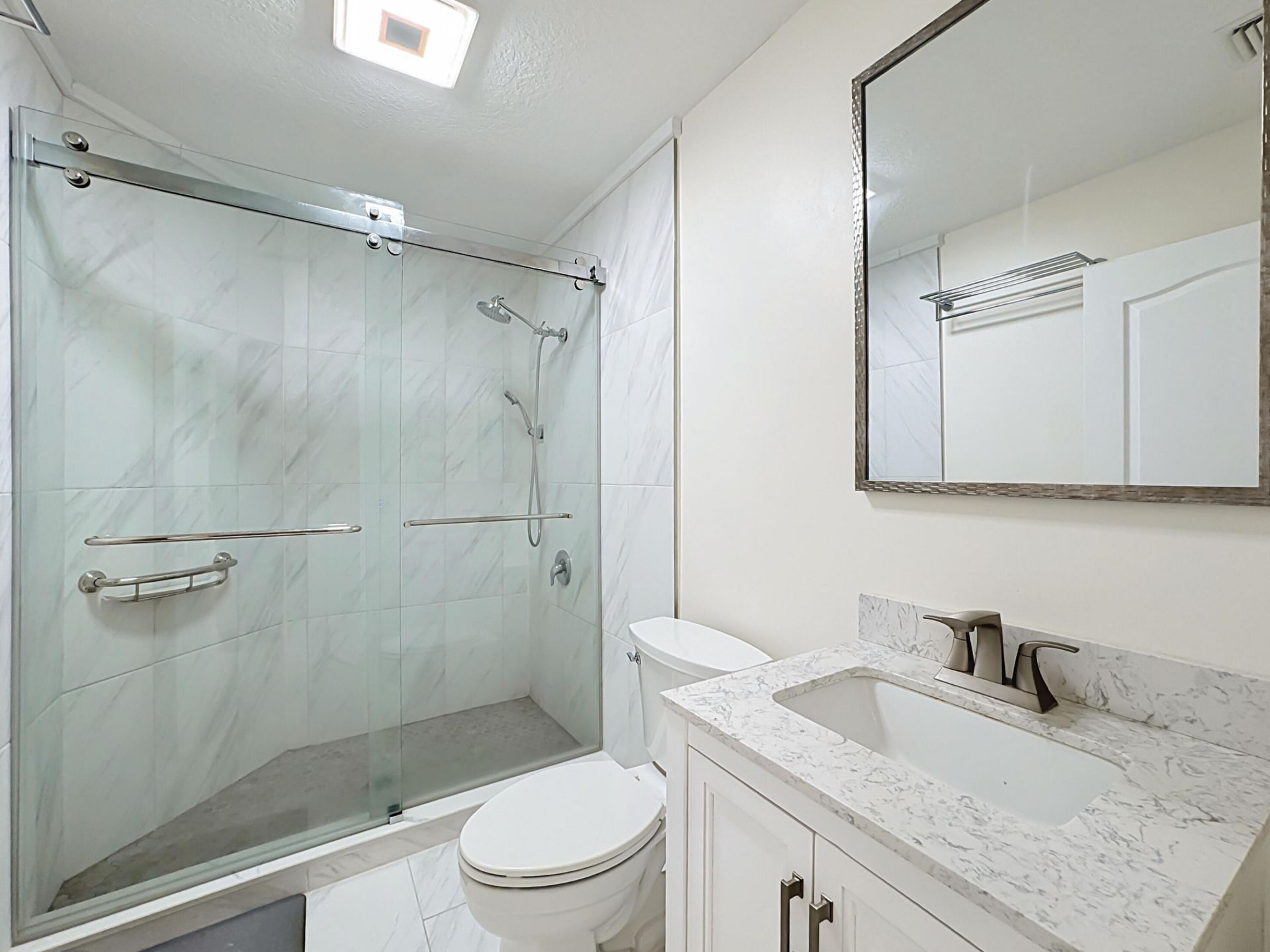 8914 SW Bonneville Drive, Stuart, FL 34997 Photo