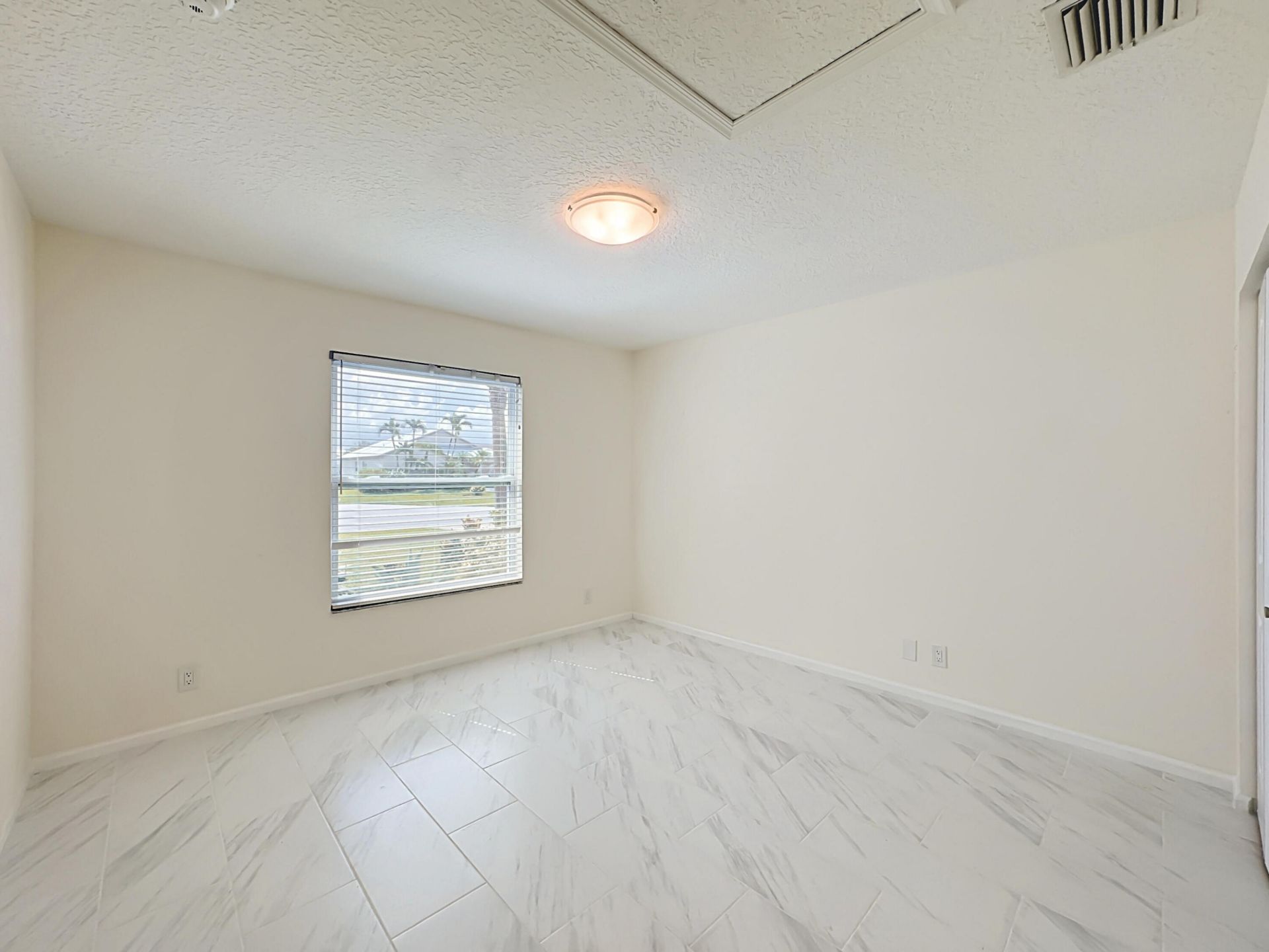 8914 SW Bonneville Drive, Stuart, FL 34997 Photo