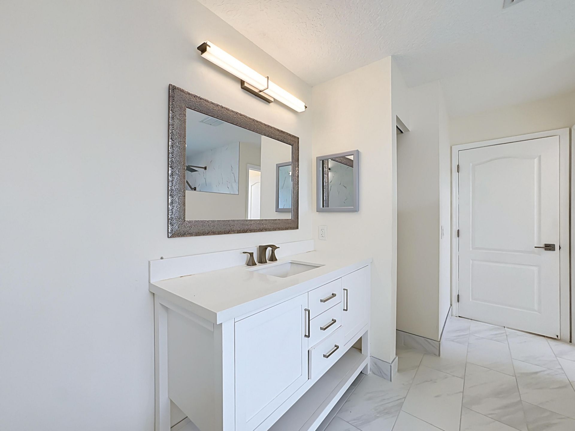 8914 SW Bonneville Drive, Stuart, FL 34997 Photo