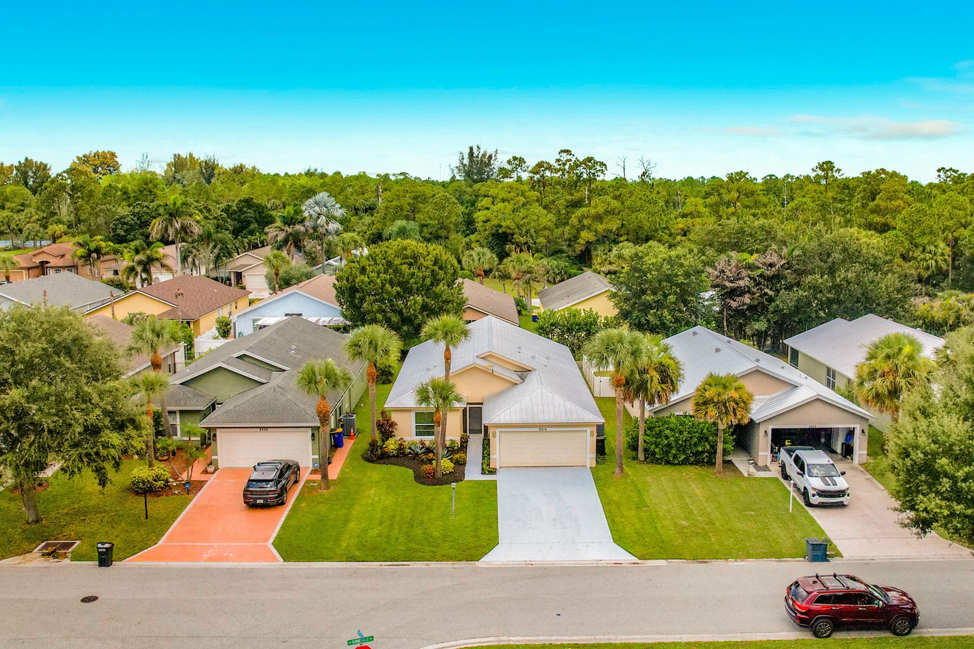 8914 SW Bonneville Drive, Stuart, FL 34997 Photo