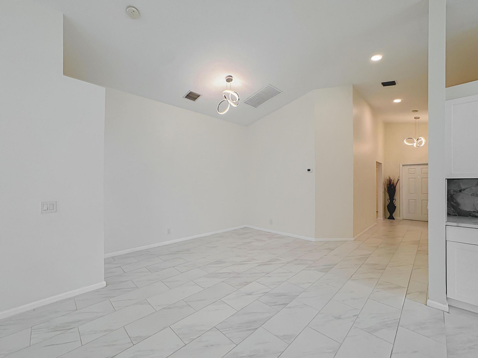 8914 SW Bonneville Drive, Stuart, FL 34997 Photo