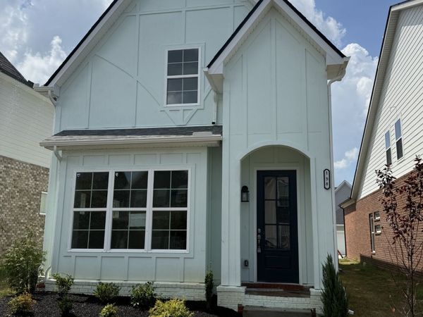 158 Oasis Dr , La Vergne, TN 37086