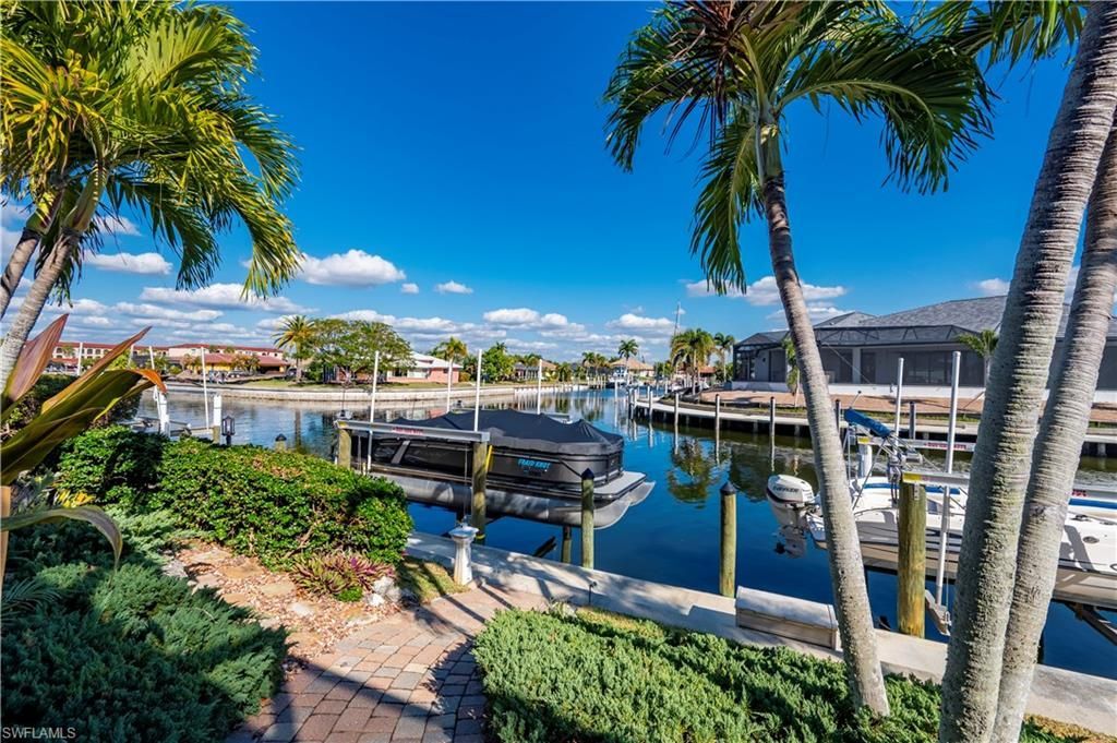 48 Colony Point Dr, Punta Gorda, FL 33950 Photo