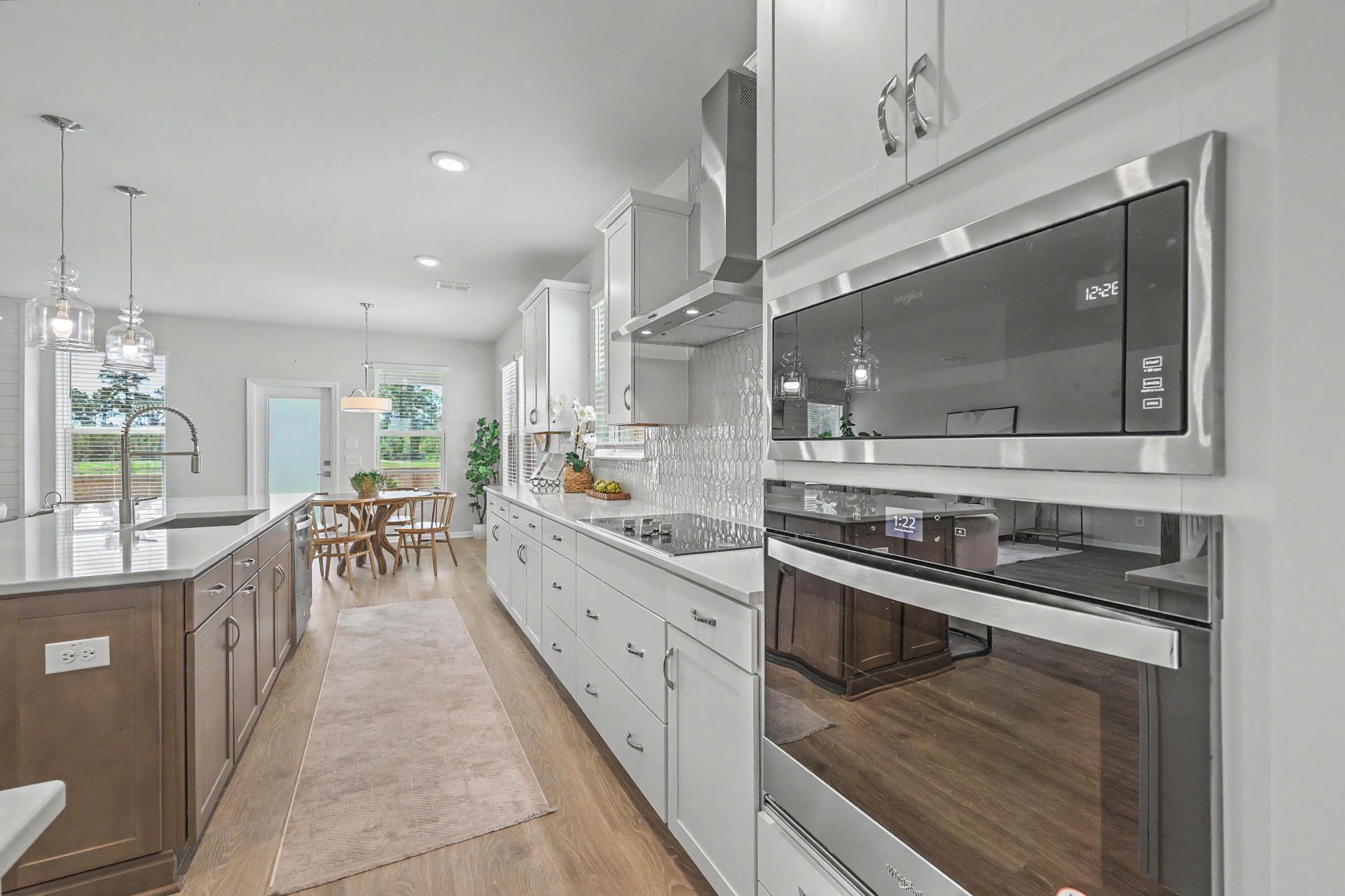 468 White Magnolia Street Photo 21