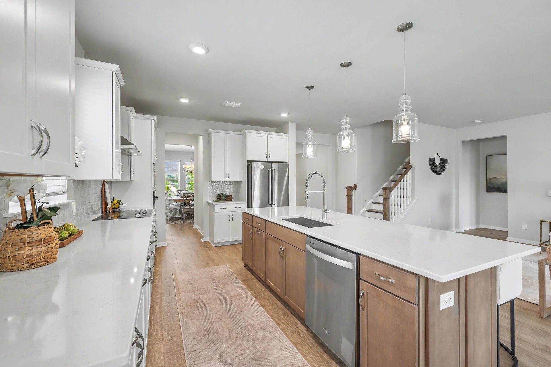 468 White Magnolia Street Photo 22