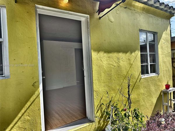 1935 Lincoln St , Unit 2, Hollywood, FL 33020