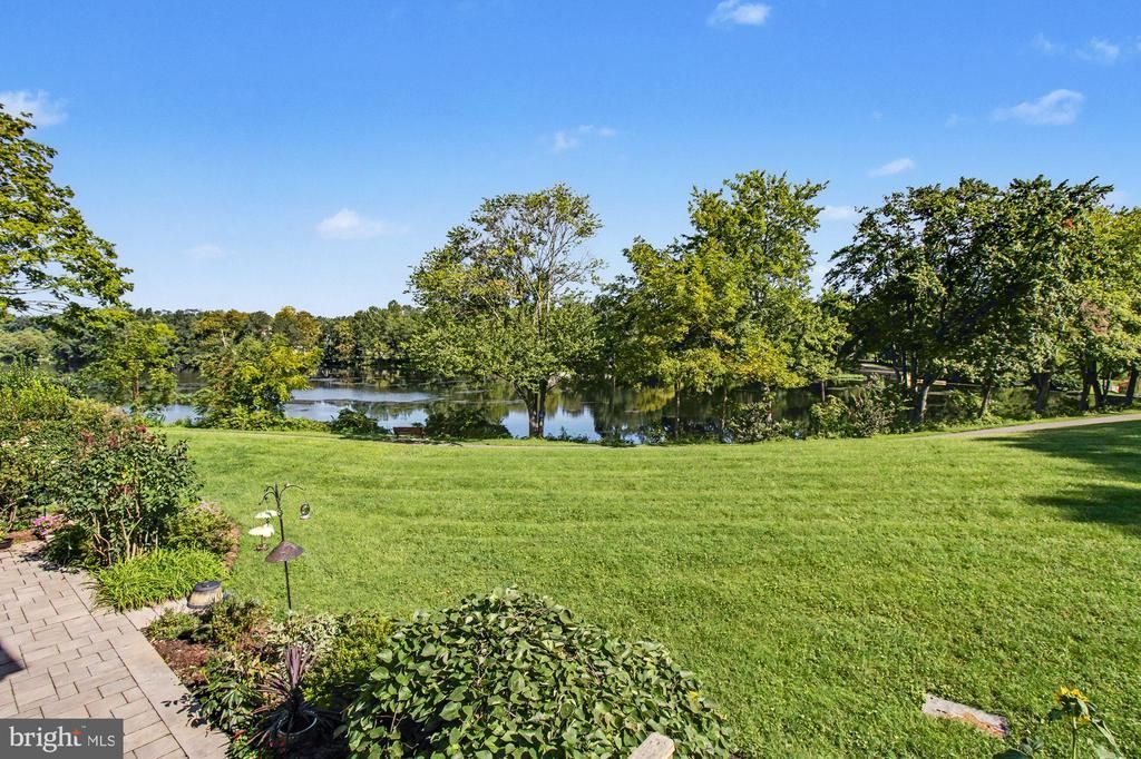 10085 WINDSTREAM DRIVE , COLUMBIA, MD 21044