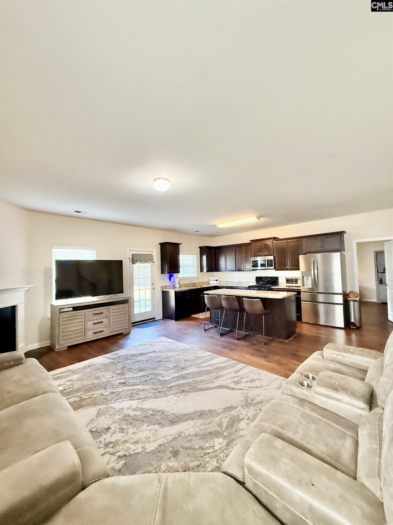 734 Westfield Road Photo 10
