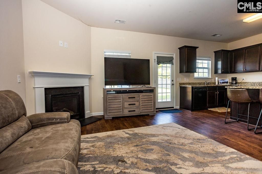 734 Westfield Road Photo 17