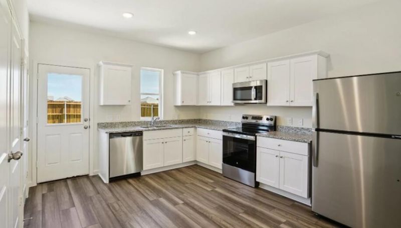 5317 Cottage Landing Drive Photo 4