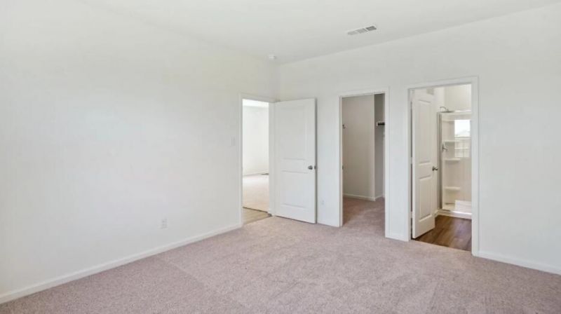 5317 Cottage Landing Drive Photo 6