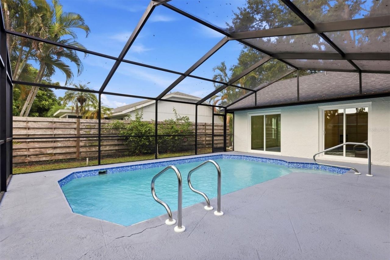 6909 9th Court E, Sarasota, FL 34243 Photo