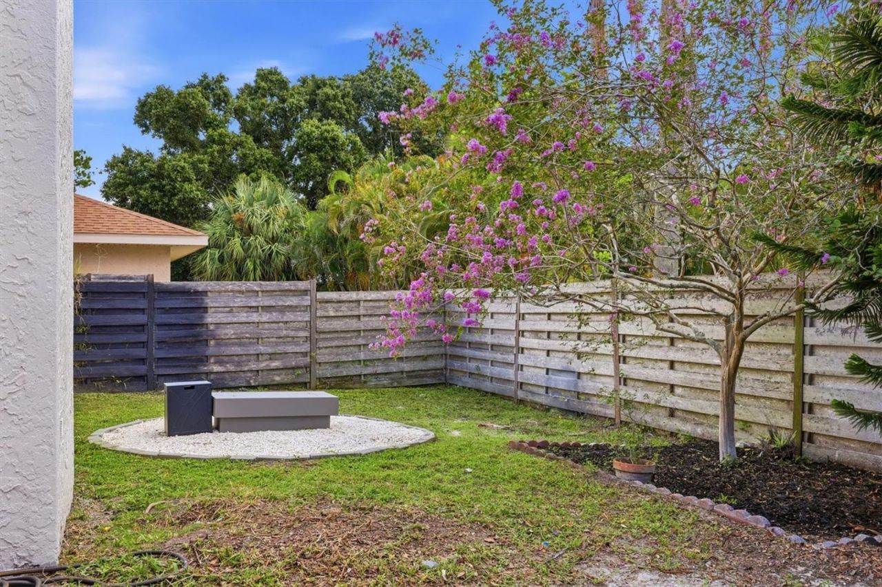 6909 9th Court E, Sarasota, FL 34243 Photo