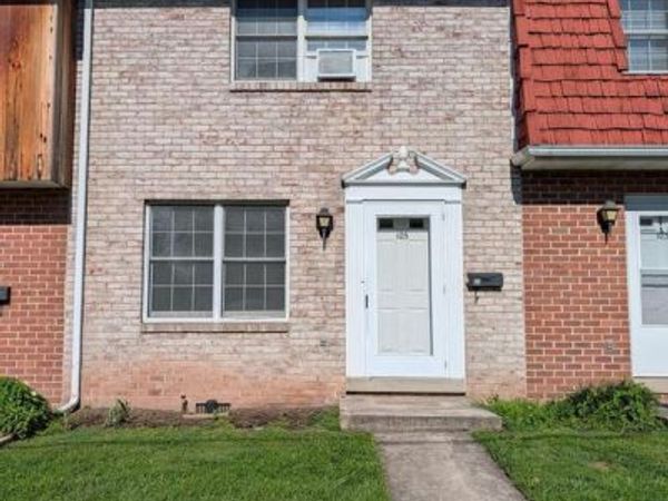 105 RIDGE AVENUE, GETTYSBURG, PA 17325