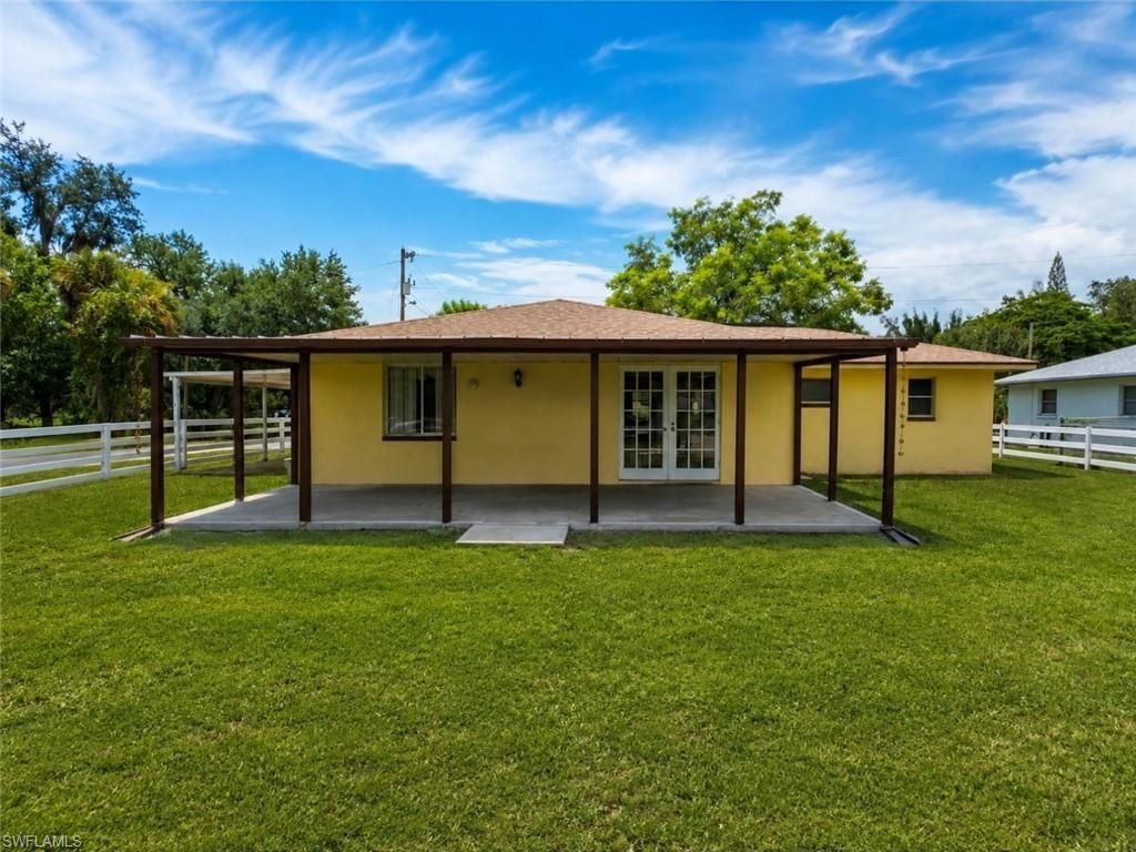 1798 Marilyn Dr , North Fort Myers, FL 33917 Photo