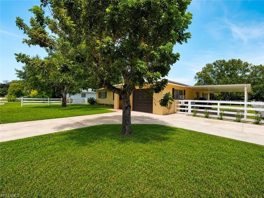 1798 Marilyn Dr , North Fort Myers, FL 33917 Photo