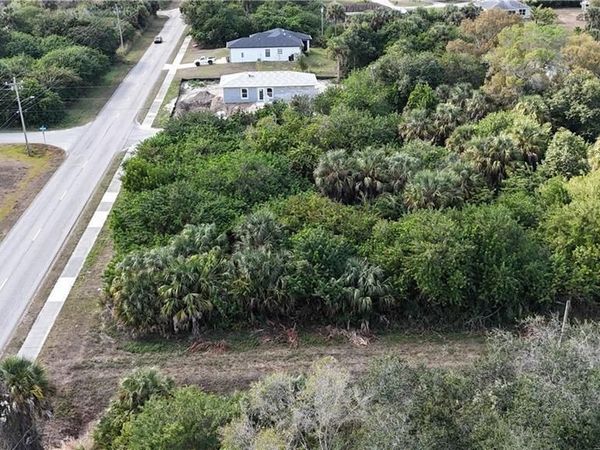304 W 6th ST , LEHIGH ACRES, FL 33972