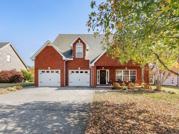 5130 Reagan Dr , Murfreesboro, TN 37129