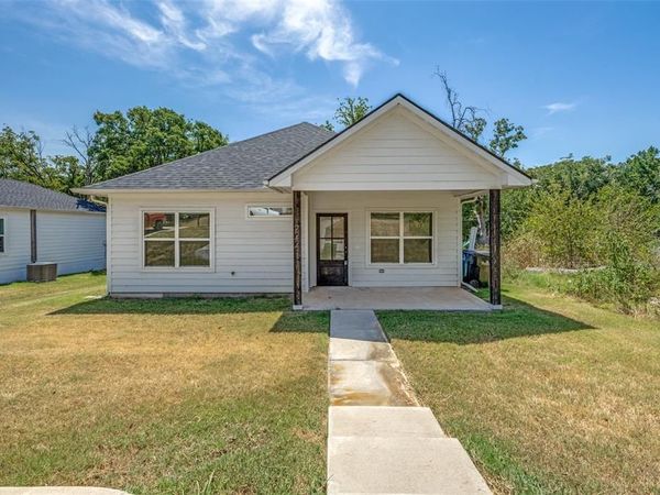 722 E Woodard Street, Denison, TX 75021