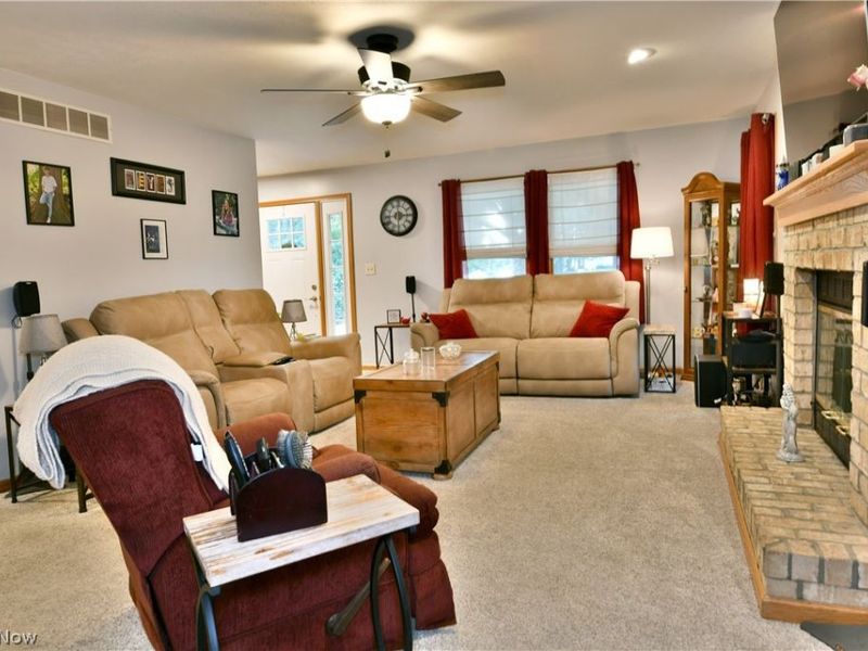 3750 Oakview Drive, Girard, OH 44420 Photo 20