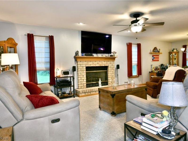 3750 Oakview Drive, Girard, OH 44420 Photo 25
