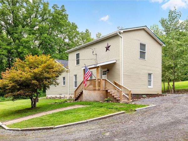 3545 North Creek Road , Palmyra, NY 14522