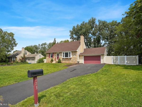 123 HAMPSHIRE DRIVE, CHALFONT, PA 18914
