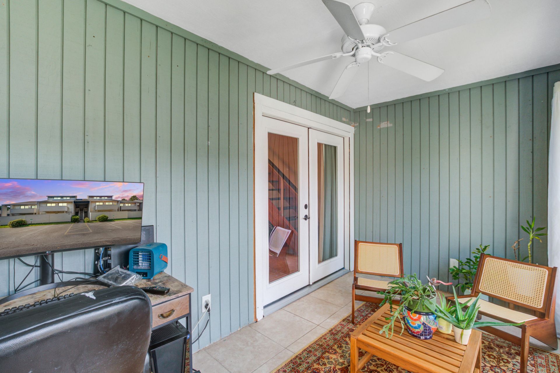 307 Greenmeadow Drive Photo 27