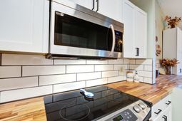 307 Greenmeadow Drive photo 4