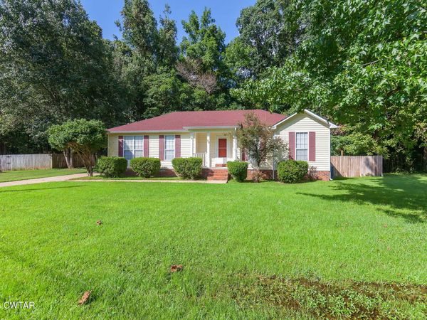 58 Dyer Creek Lane, Jackson, TN 38305