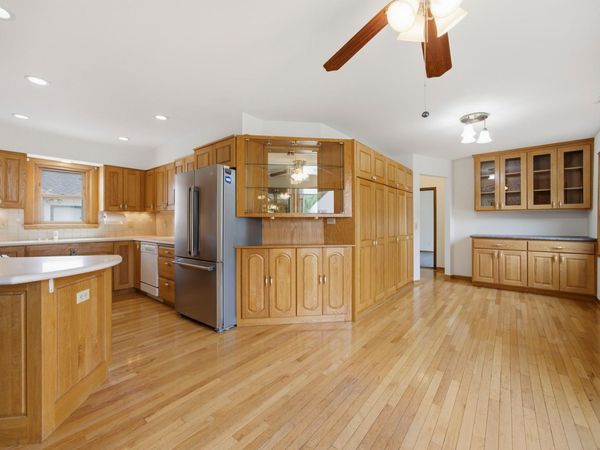6900 Queen Avenue S, Richfield, MN 55423