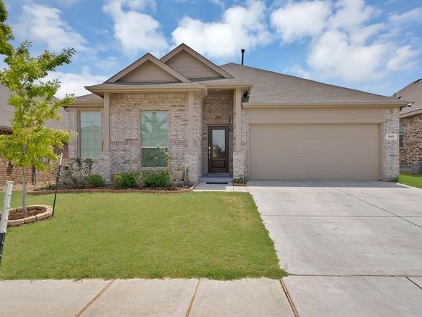 3101 Paruament Drive, Denton, TX 76207
