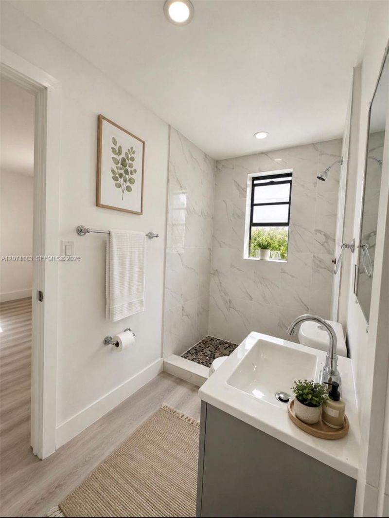 3351 NW 52nd St, Miami, FL 33142 Photo