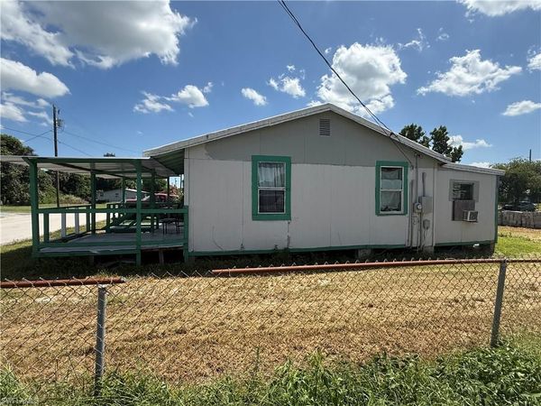 1091 Gamble ST , MOORE HAVEN, FL 33471