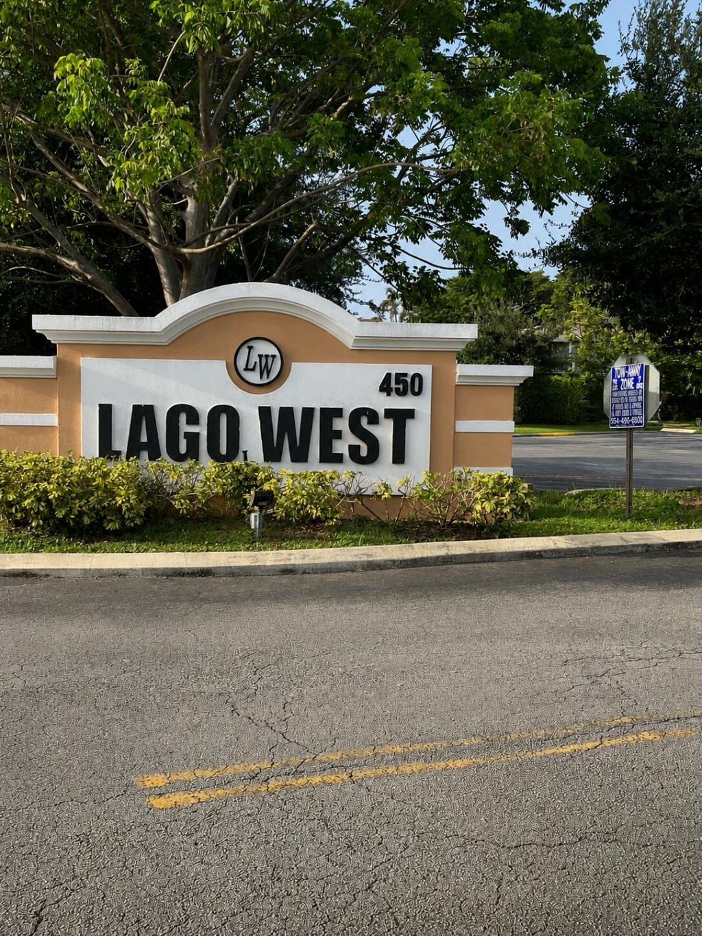 450 Commodore Drive, Unit 106, Plantation, FL 33325 Main Photo