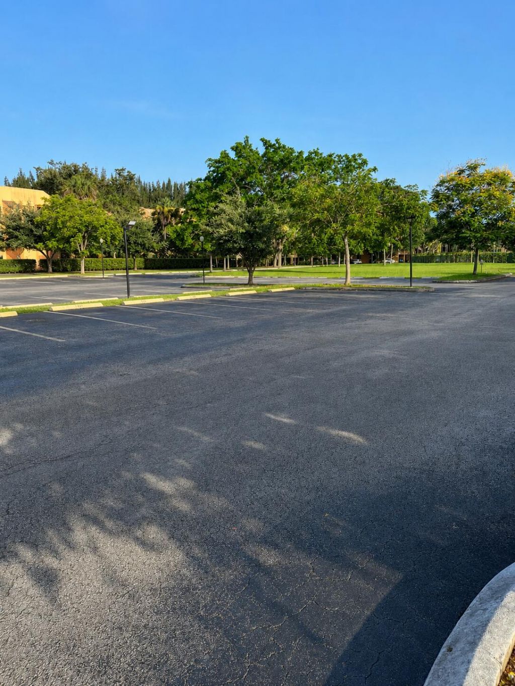 450 Commodore Drive, Unit 106, Plantation, FL 33325 Photo