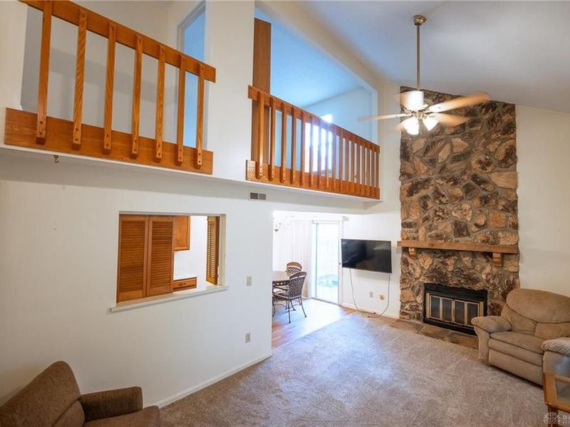 5701 Cobblegate Drive, West Carrollton, OH 45449 Photo 3