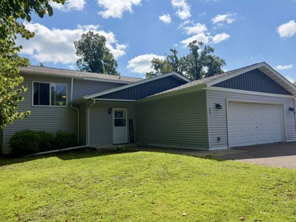 205 Riverwood Court , Randall, MN 56475