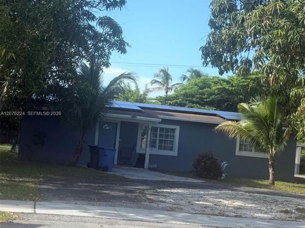 607 NW 42nd St , Oakland Park, FL 33309