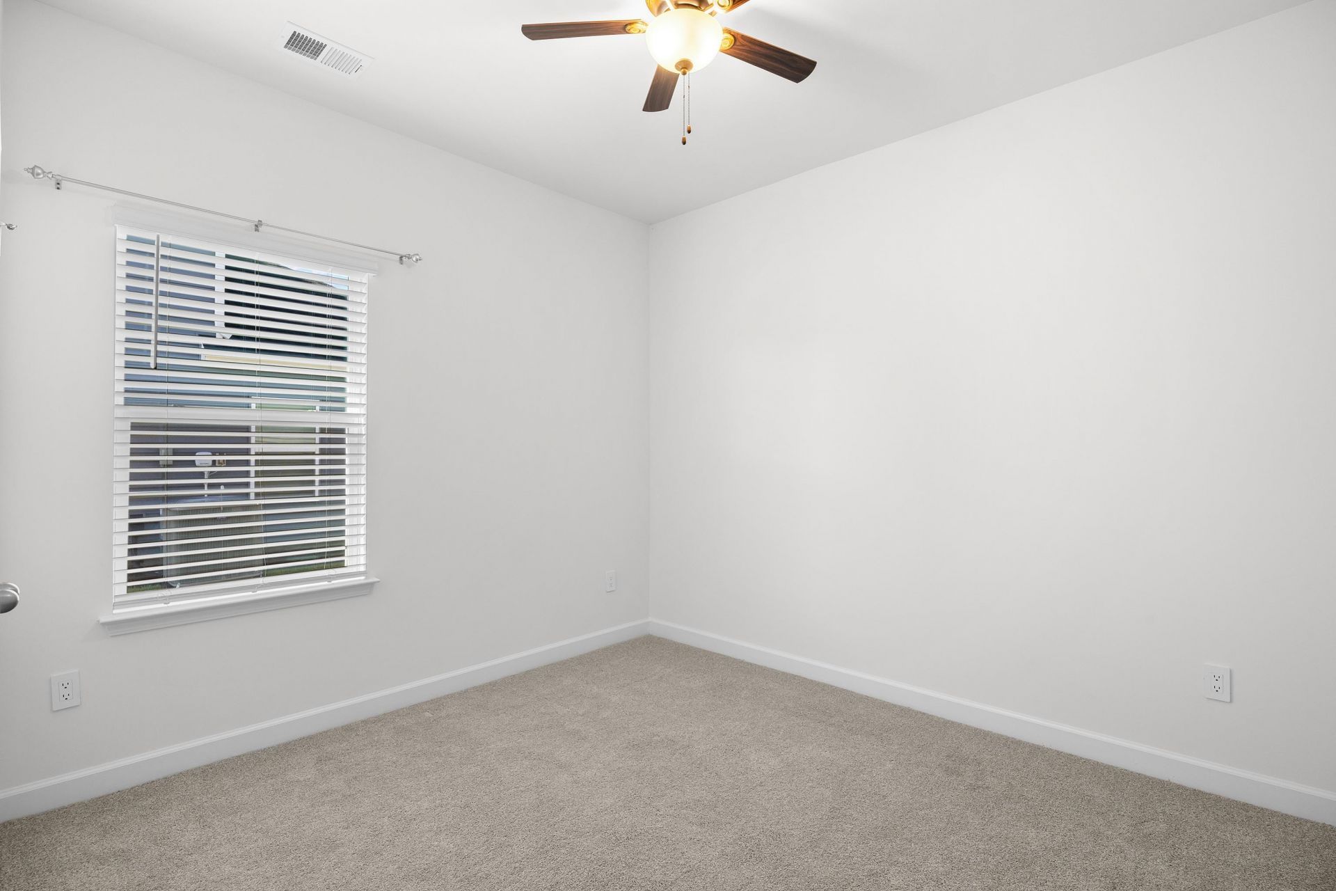1113 Lauryn Oak Loop Photo 21