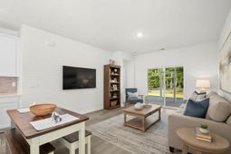 1113 Lauryn Oak Loop photo 4