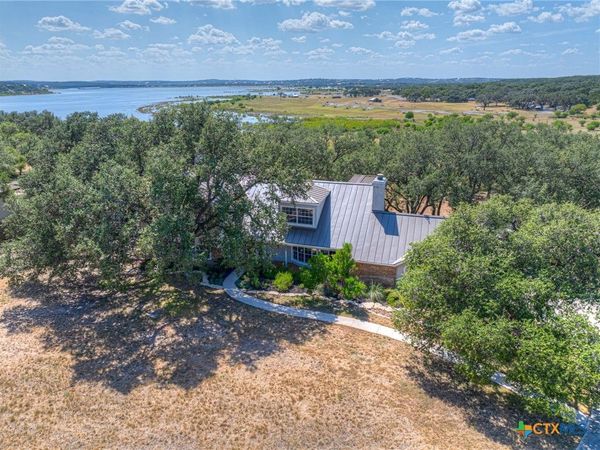 544 Military Drive , Canyon Lake, TX 78133
