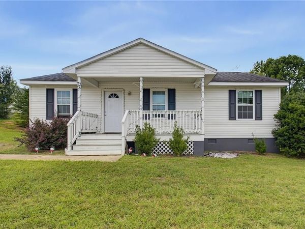 3 Dan Hughes Court , Greensboro, NC 27405