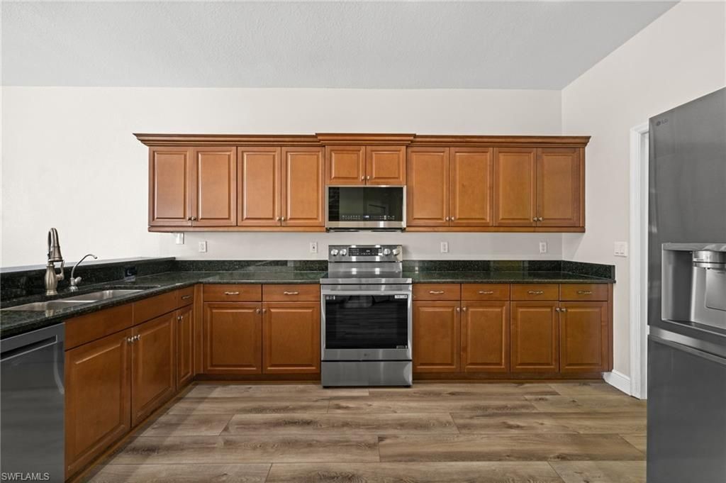 3520 SW 3rd Ter, Cape Coral, FL 33991 Photo
