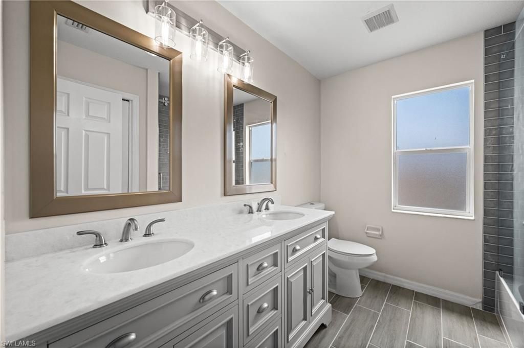 3520 SW 3rd Ter , Cape Coral, FL 33991 Photo