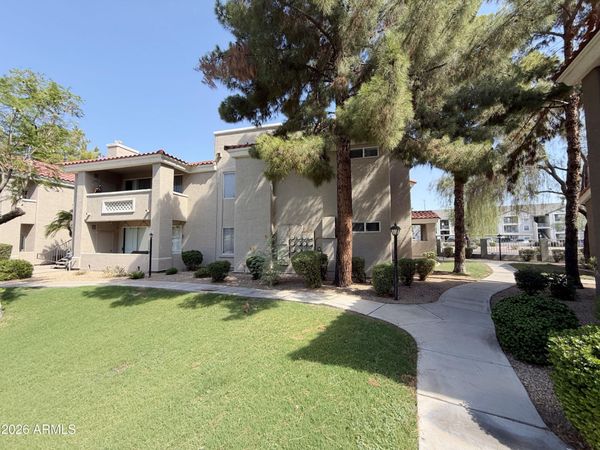 2929 W YORKSHIRE Drive, Unit 1122, Phoenix, AZ 85027