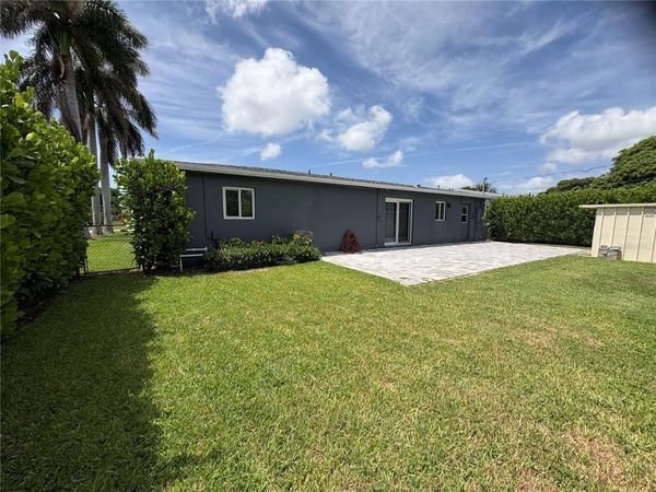 125 SE 6TH AVENUE , BOYNTON BEACH, FL 33435